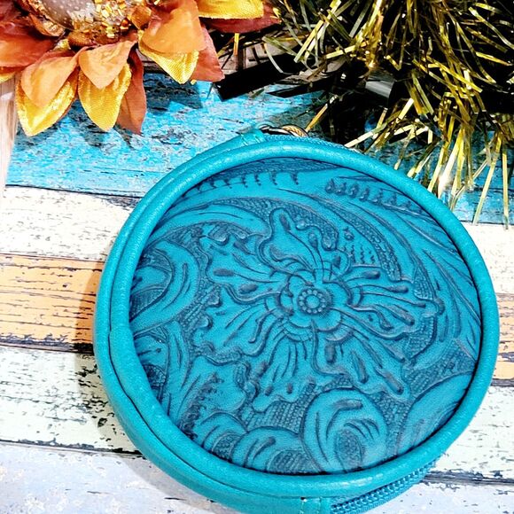Wrangler Handbags - Wrangler Leather Turquoise Round Coin Purse Round Coin Pouch Floral Tooled